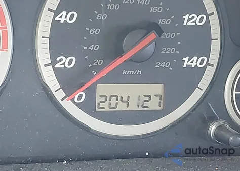 2004 Honda Cr-V Lx z USA, uszkodzony, nr VIN SHSRD68434U203860